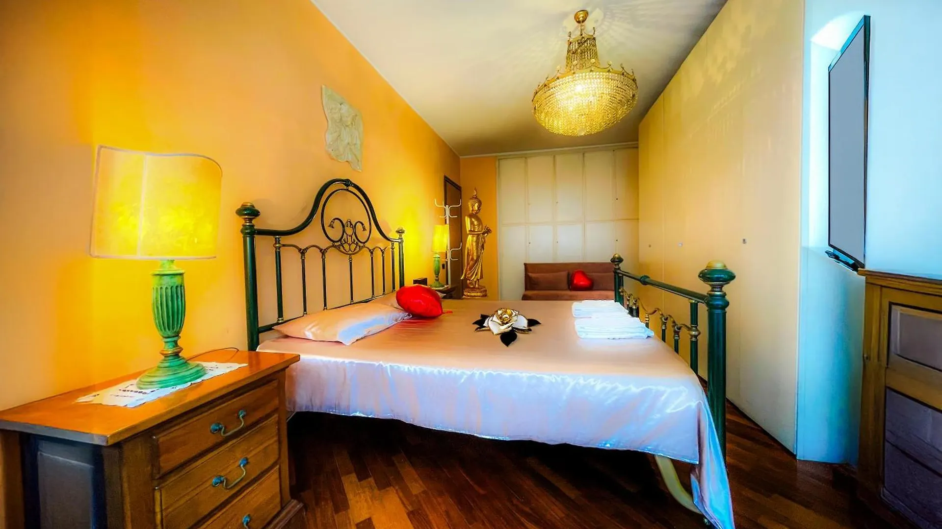 Laura Luxury Home In Central Rome 0*,